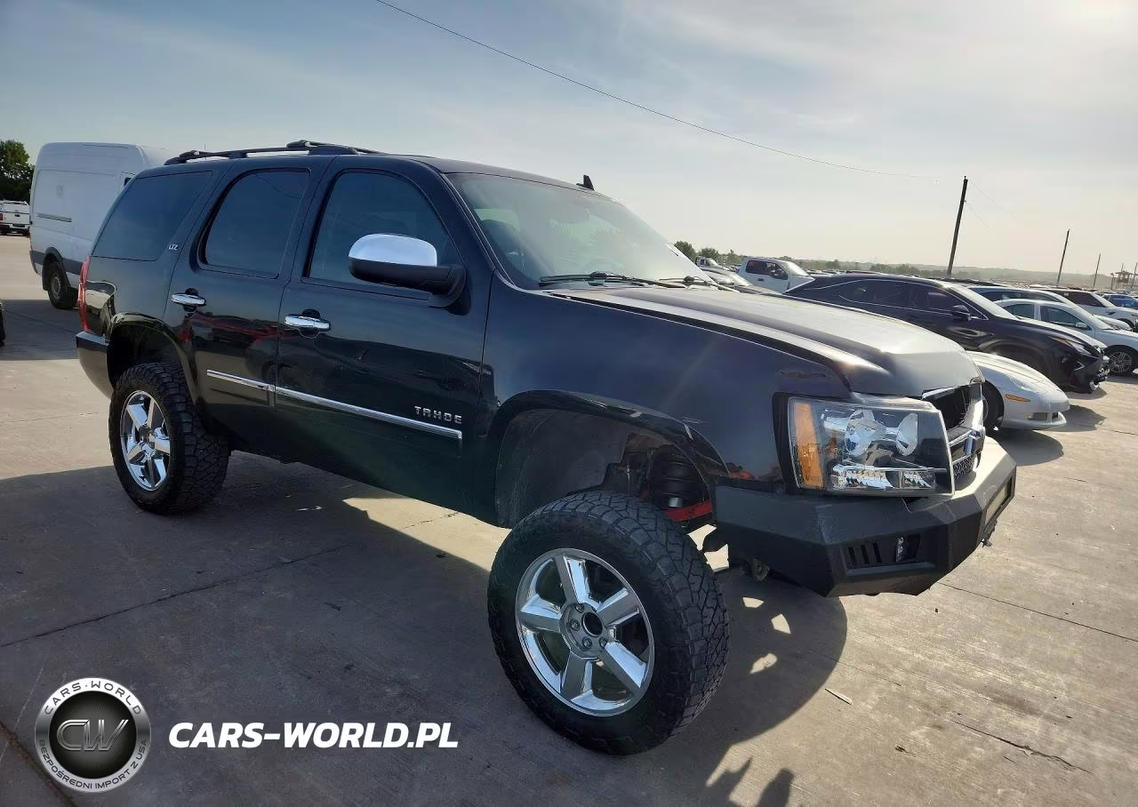 2011 Chevrolet Tahoe C1500 Ltz VIN:1GNSCCE01BR271374 - 4