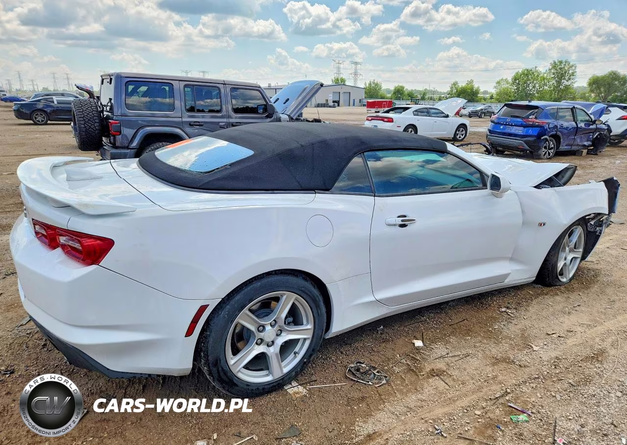 2020 Chevrolet Camaro Ls VIN:1G1FB3DS2L0111440 - 3