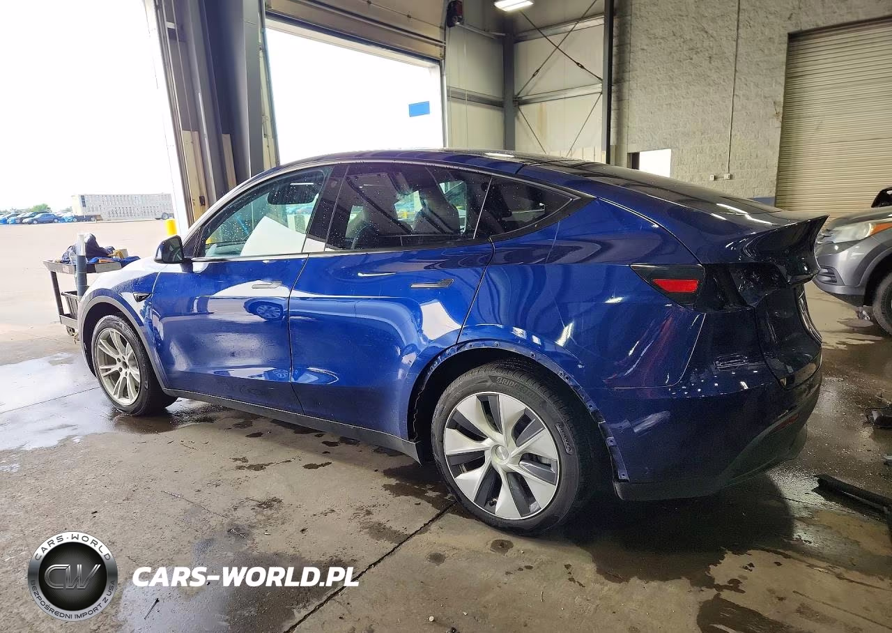 2021 Tesla Model Y VIN:5YJYGAEE4MF287200 - 2
