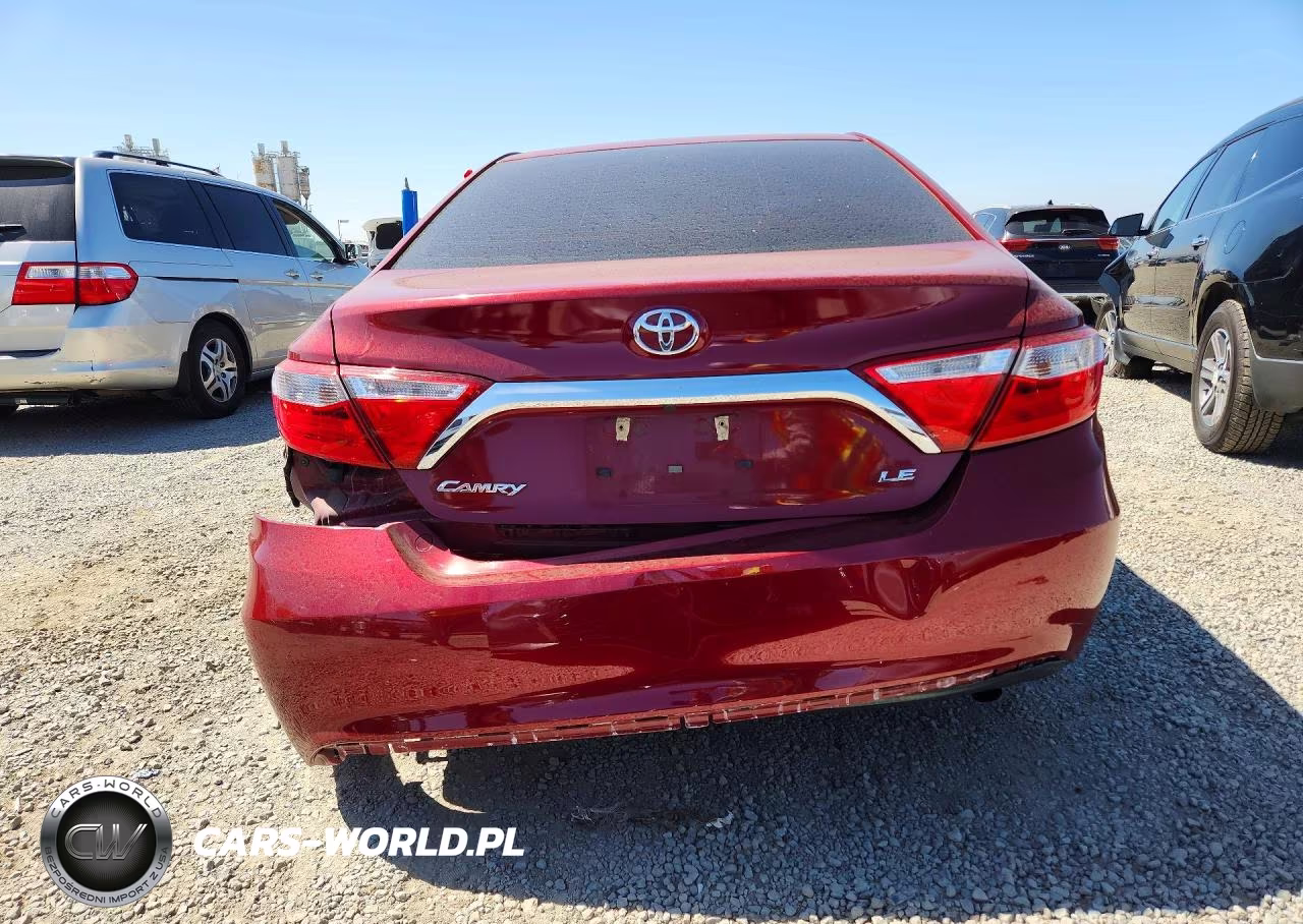 2017 Toyota Camry Le VIN:4T1BF1FK4HU793163 - 6