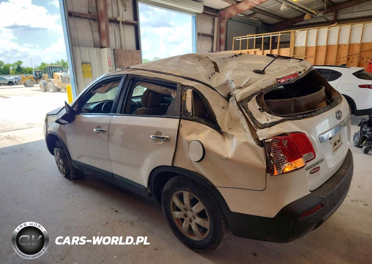 2011 Kia Sorento Lx VIN:5XYKT3A18BG118772 - 2