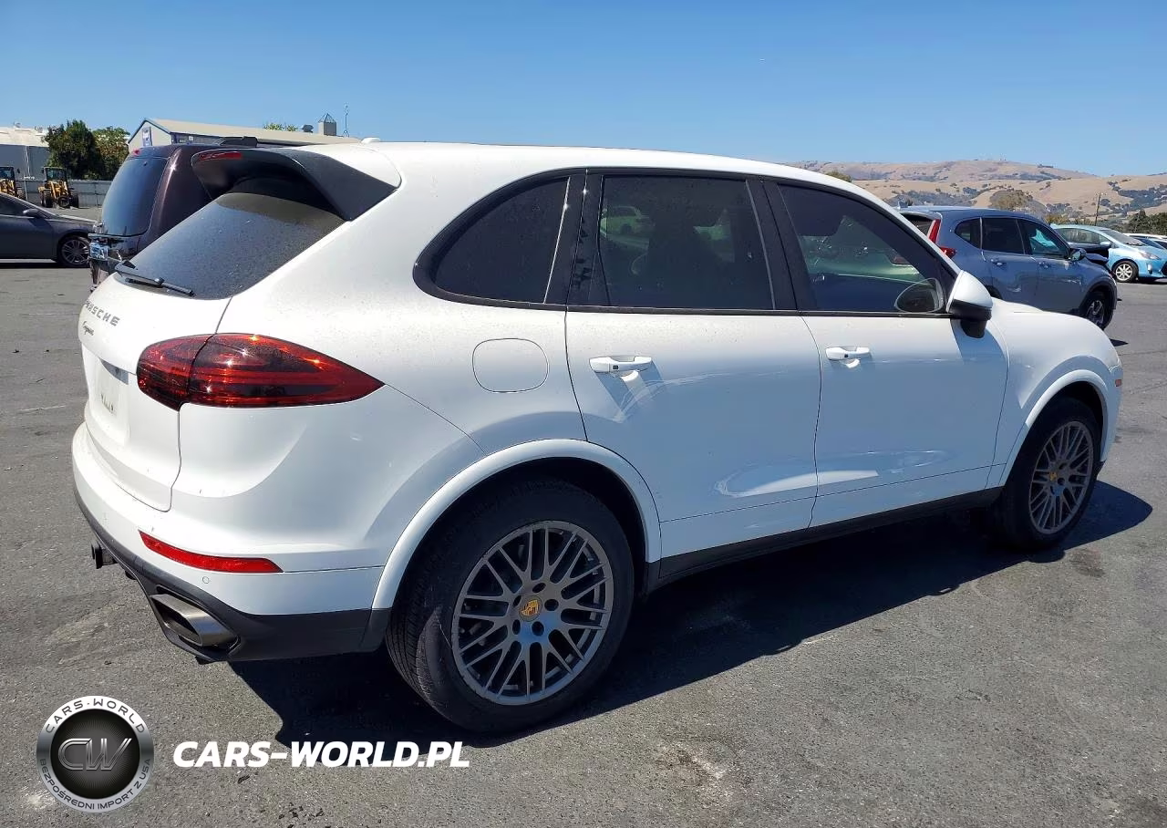 2018 Porsche Cayenne VIN:WP1AA2A26JKA06970 - 3