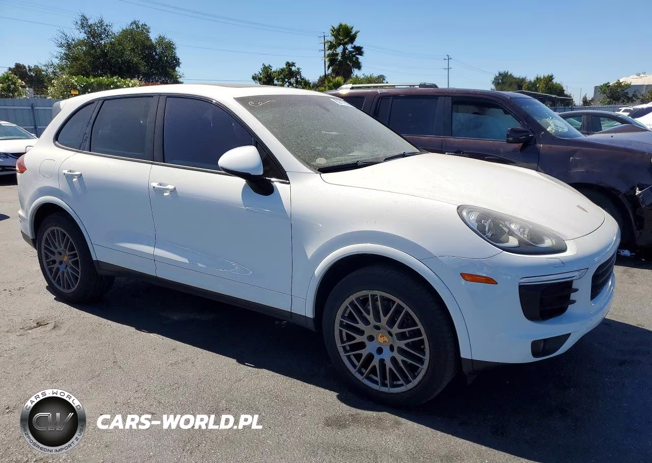 2018 Porsche Cayenne VIN:WP1AA2A26JKA06970 - 4