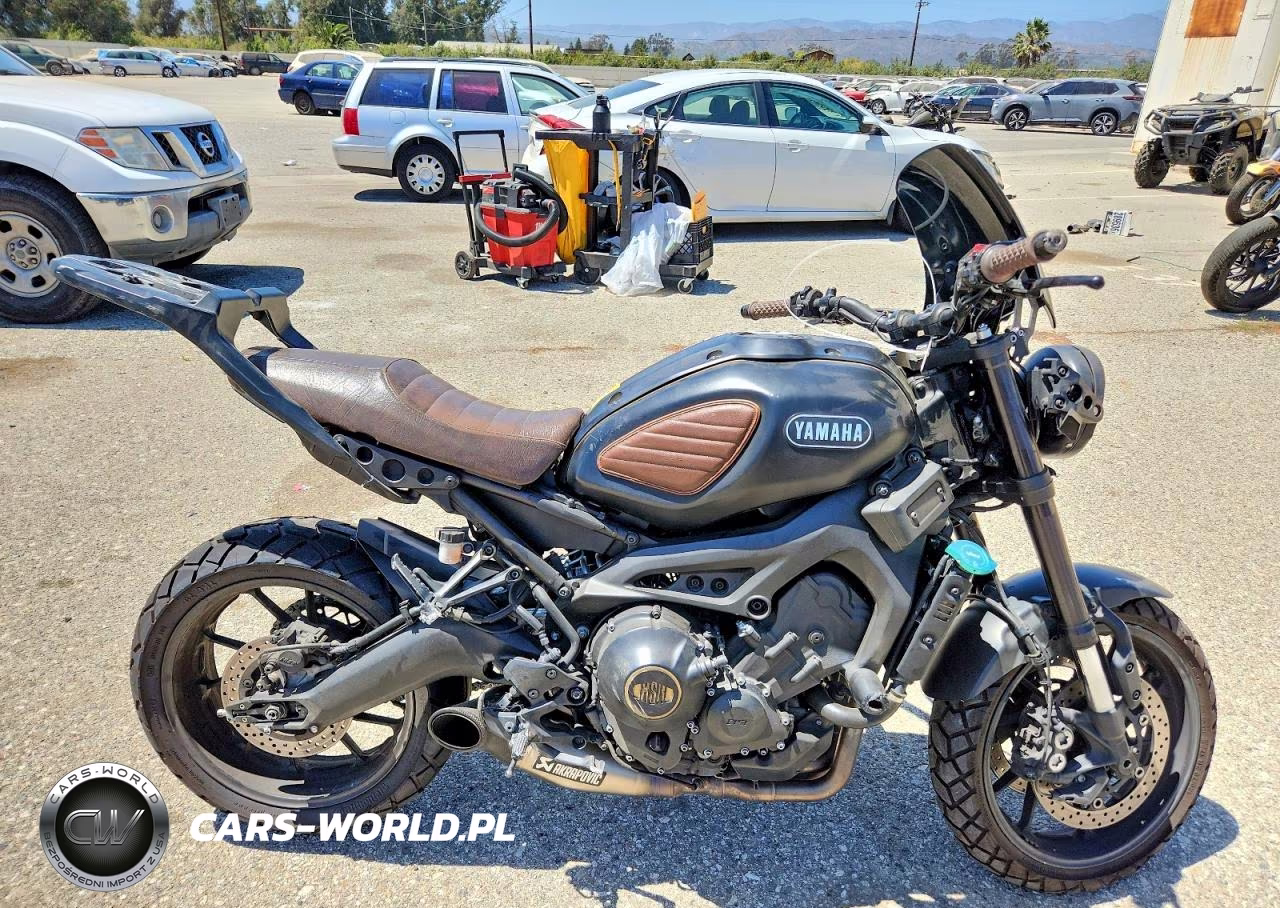 2016 Yamaha Xsr900 C – zdjęcie 1 z 9