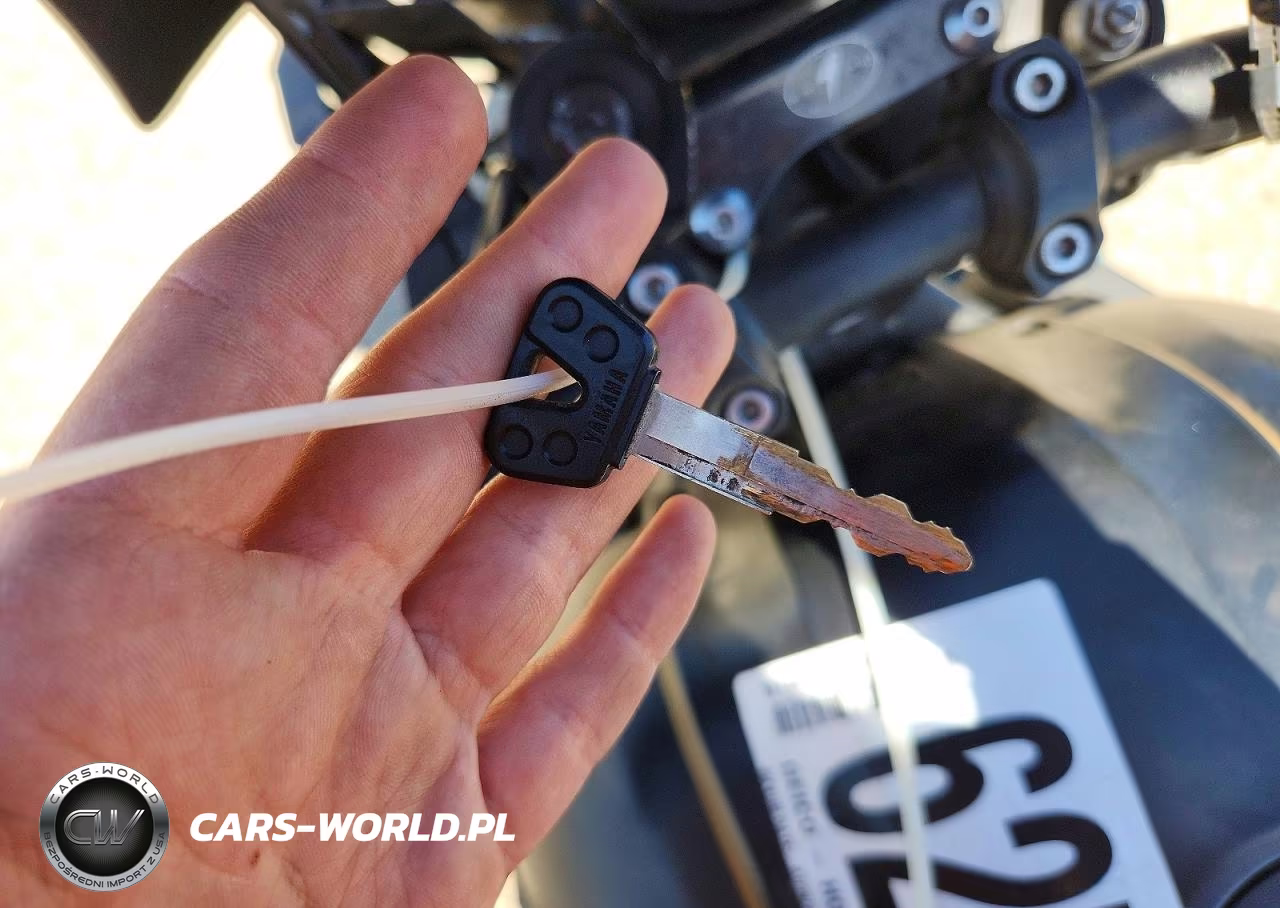 2016 Yamaha Xsr900 C VIN:JYARN47Y9GA000400 - 8