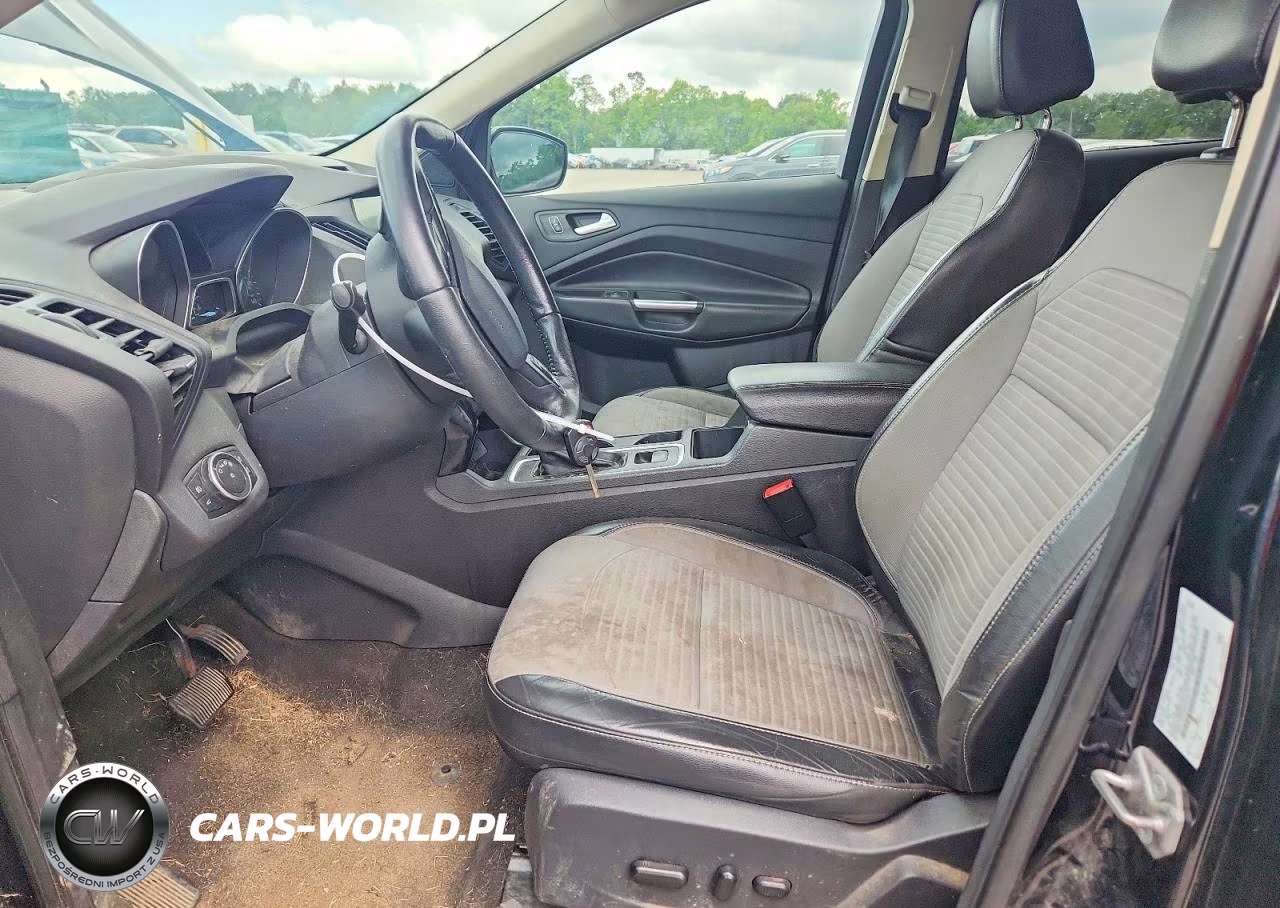 2017 Ford Escape Se VIN:1FMCU9GDXHUE05717 - 7