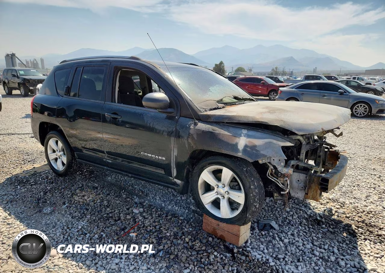 2013 Jeep Compass Sport VIN:1C4NJDBB8DD180822 - 4