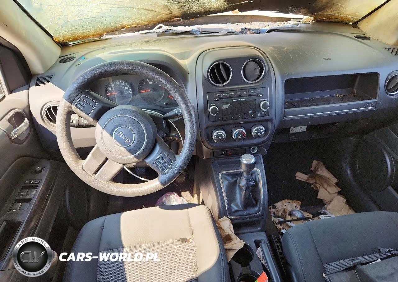 2013 Jeep Compass Sport VIN:1C4NJDBB8DD180822 - 8