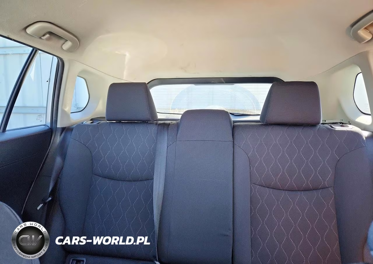 2022 Toyota Corolla Cross Le VIN:7MUCAAAG0NV008511 - 10