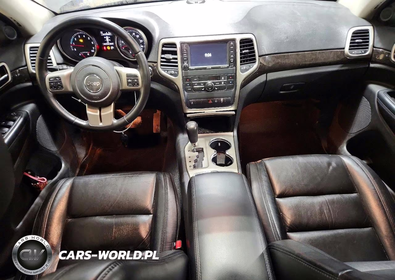 2012 Jeep Grand Cherokee Laredo VIN:1C4RJFAGXCC181582 - 8