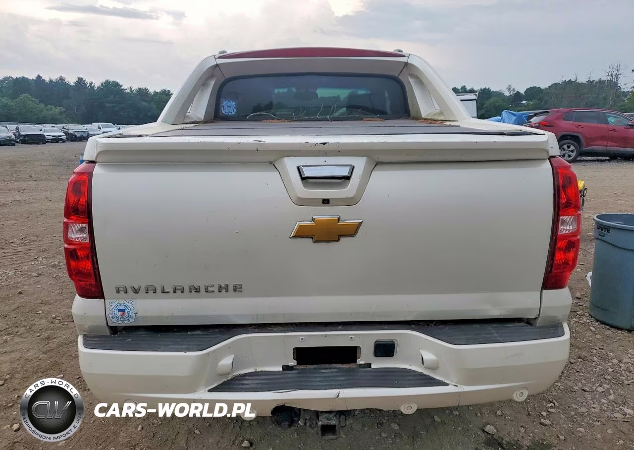 2013 Chevrolet Avalanche Ltz VIN:3GNTKGE74DG376229 - 6