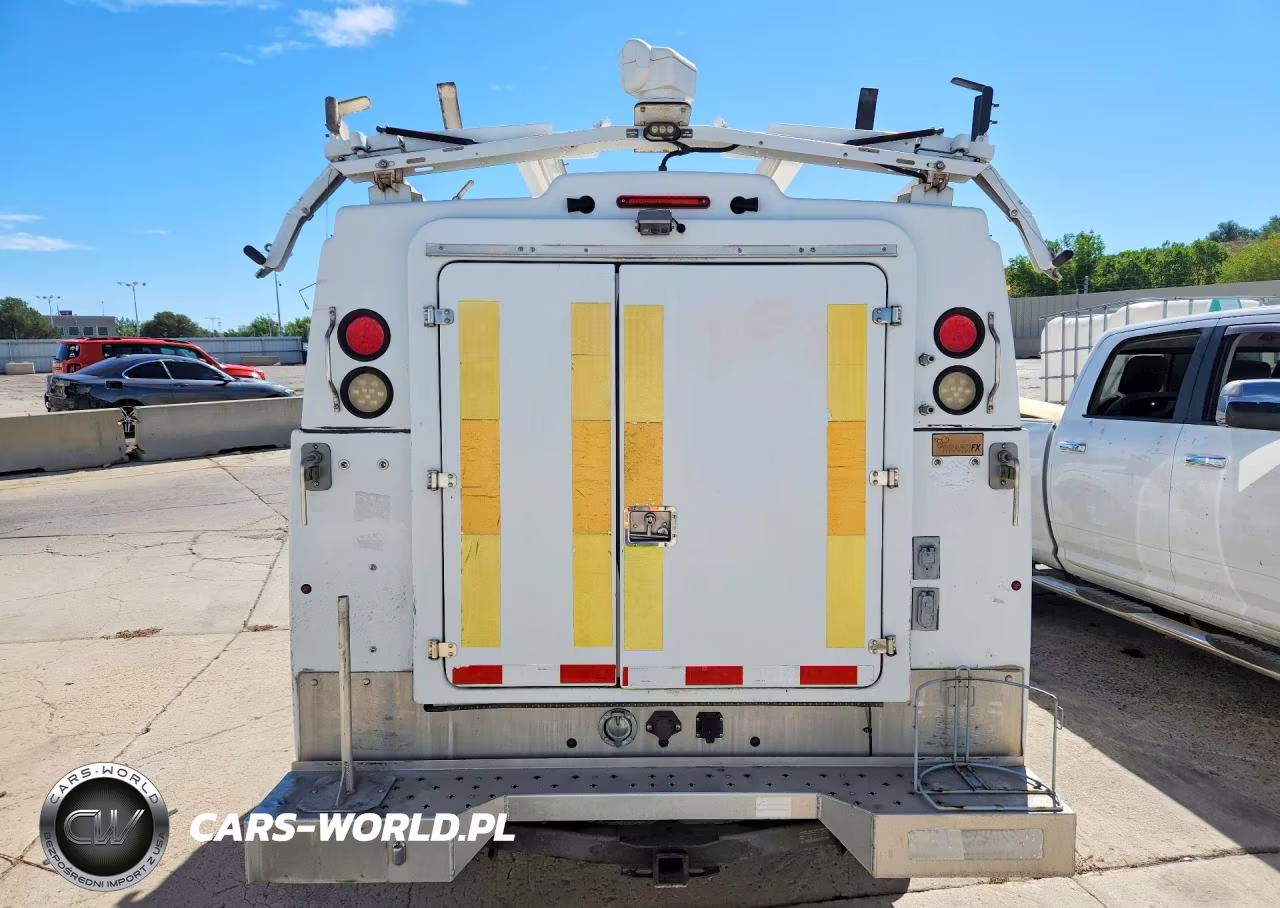 2013 Ford F350 Super Duty Utility - Service Truck VIN:1FDRF3A60DEB92616 - 6