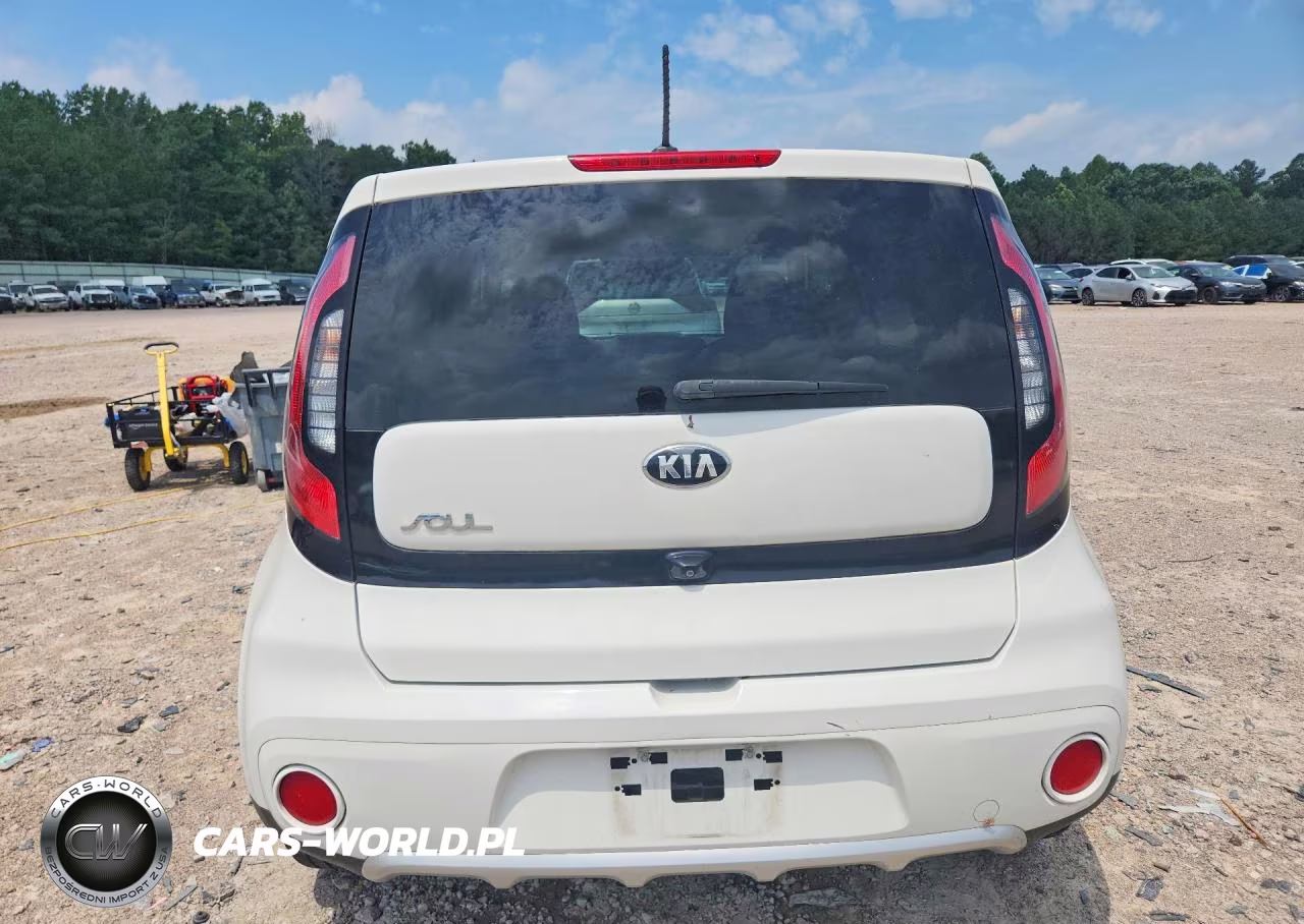 2018 Kia Soul + VIN:KNDJP3A5XJ7506679 - 6