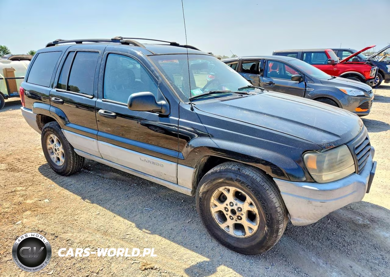 2000 Jeep Grand Cherokee Laredo VIN:1J4GW48S5YC333874 - 4