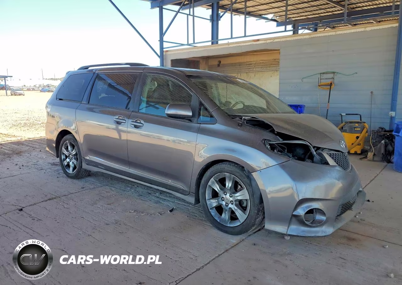 2012 Toyota Sienna Sport VIN:5TDXK3DC6CS195389 - 4