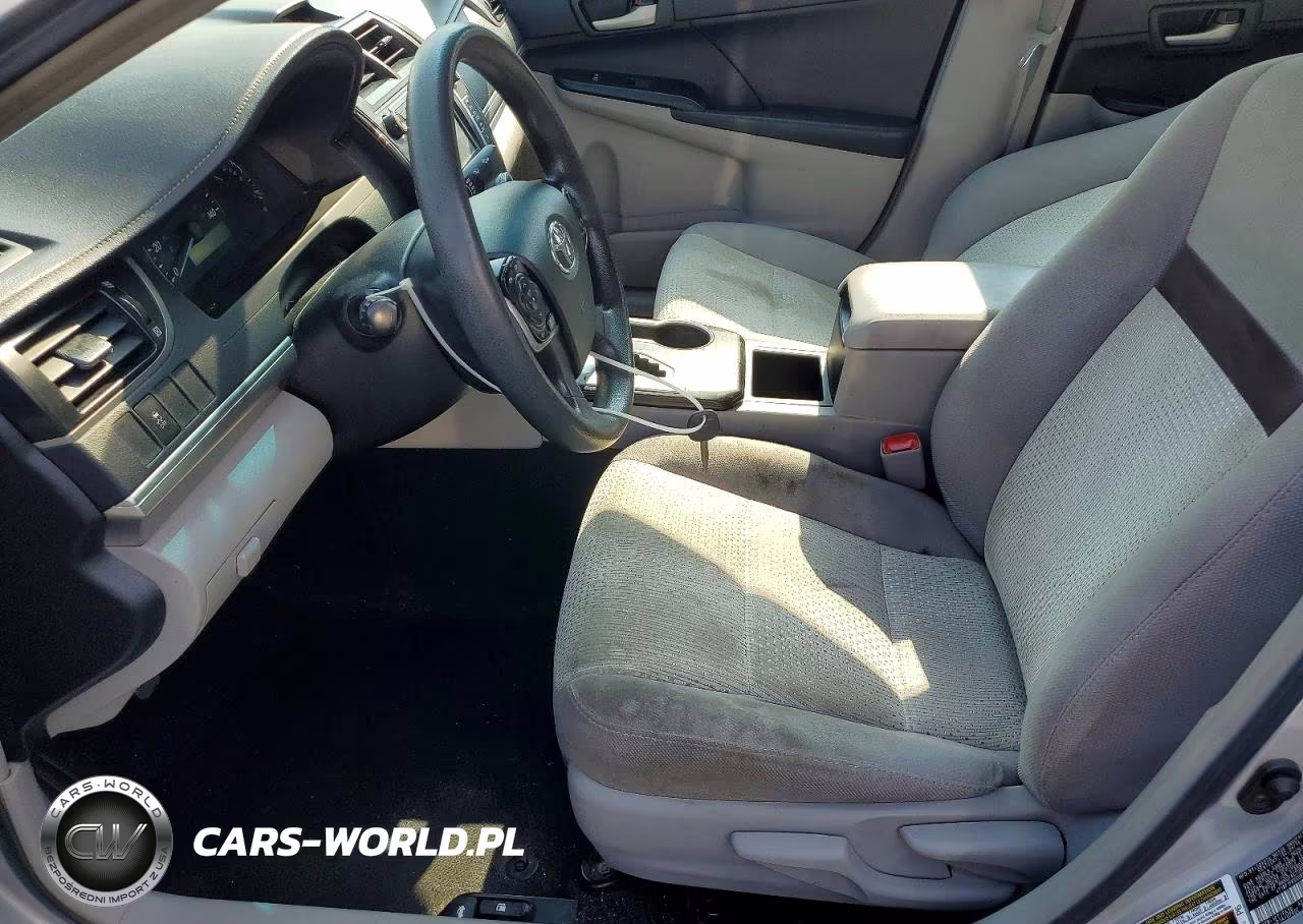 2014 Toyota Camry L VIN:4T1BF1FKXEU805554 - 7