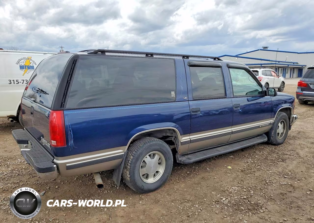 1998 Chevrolet Suburban C1500 VIN:1GNEC16R5WJ361307 - 5
