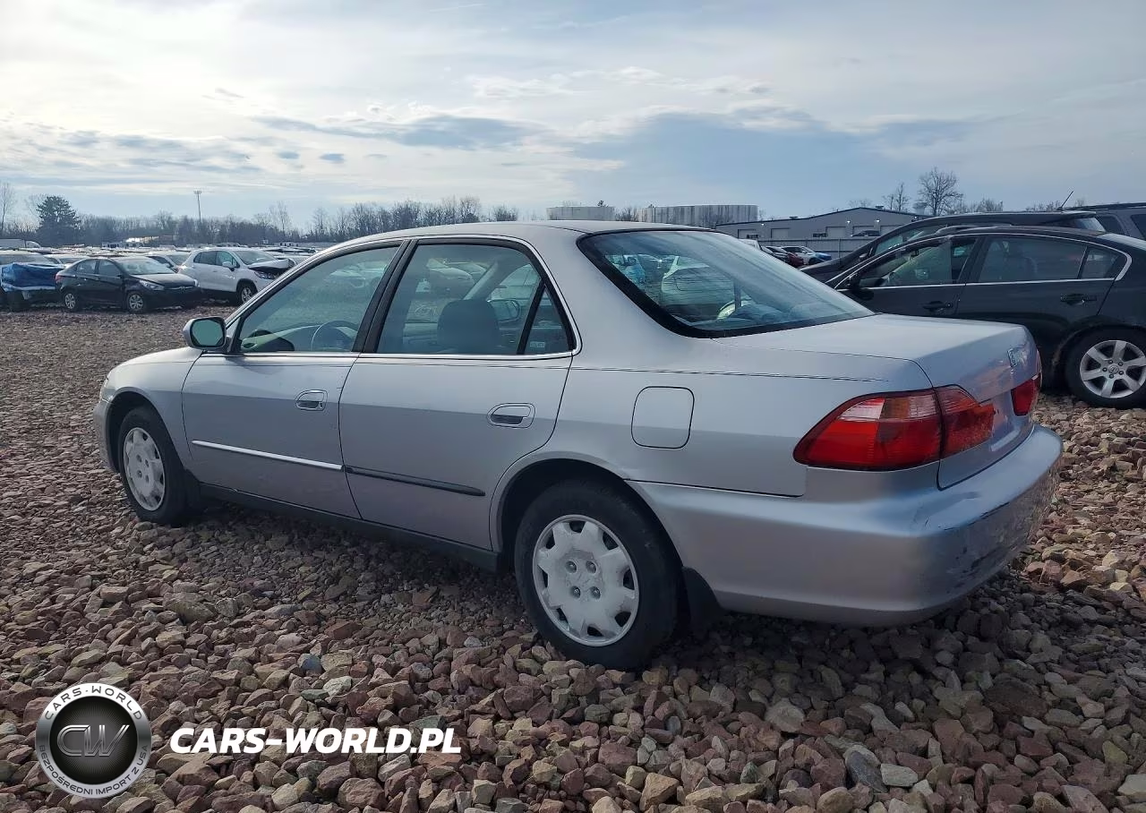 2000 Honda Accord Lx VIN:1HGCG6554YA106930 - 3