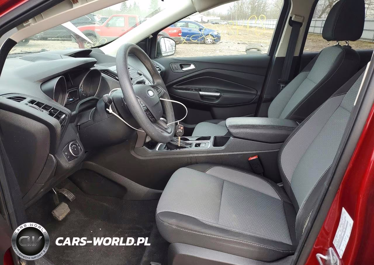 2017 Ford Escape Se VIN:1FMCU0GDXHUC45866 - 14