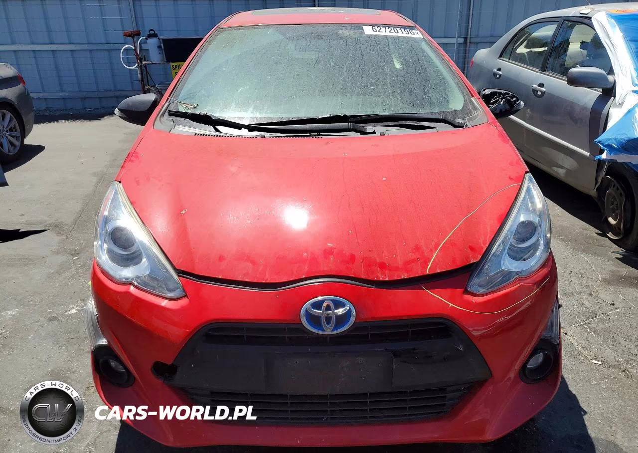 2015 Toyota Prius C Four VIN:JTDKDTB33F1107911 - 5
