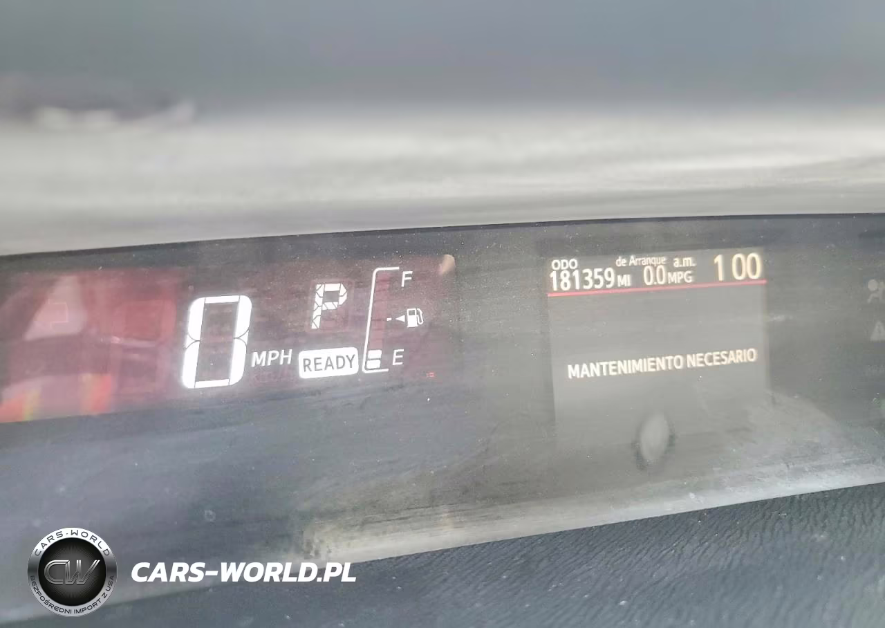2015 Toyota Prius C Four VIN:JTDKDTB33F1107911 - 9