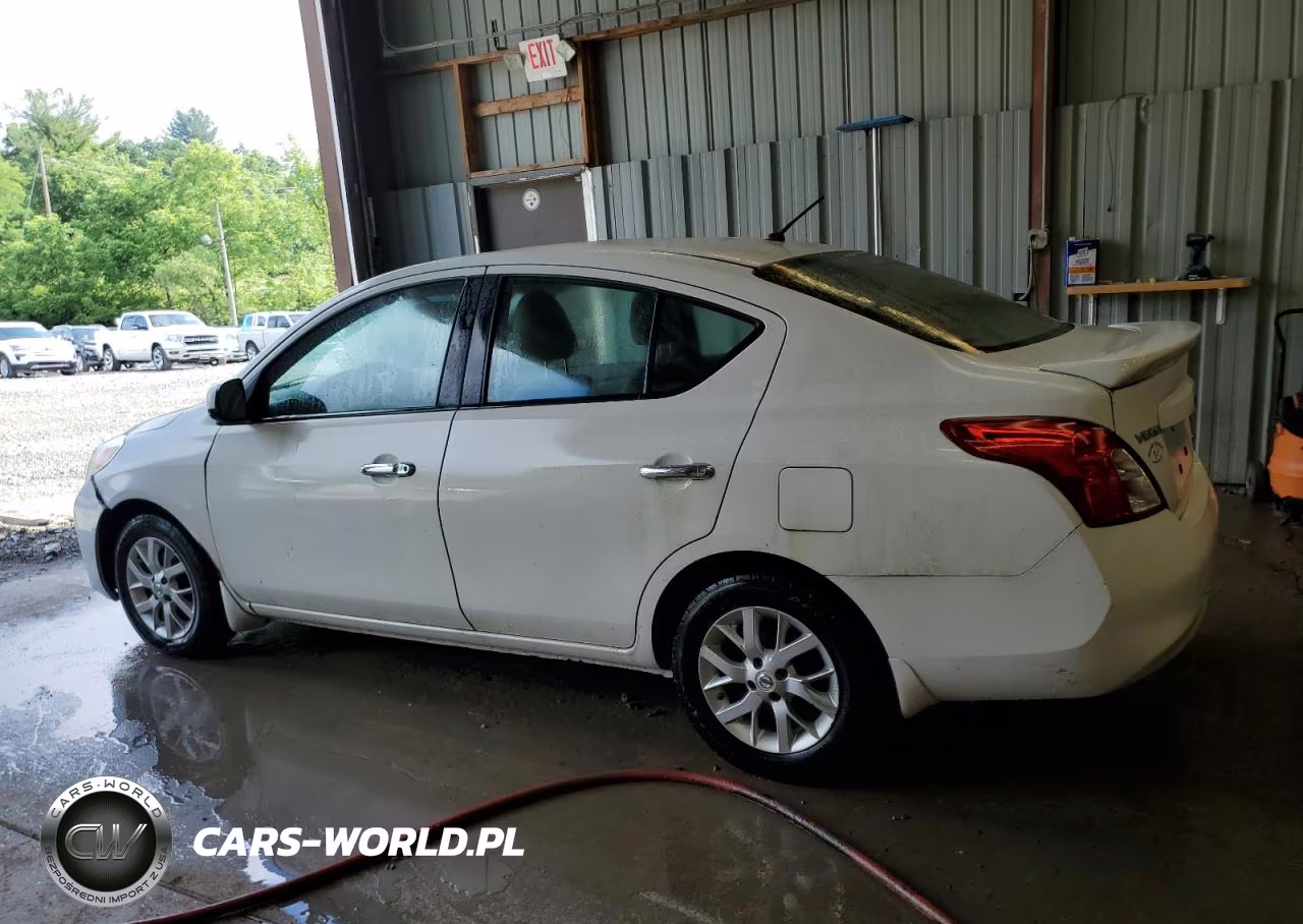 2014 Niss Versa VIN:3N1CN7AP2EL806664 - 2