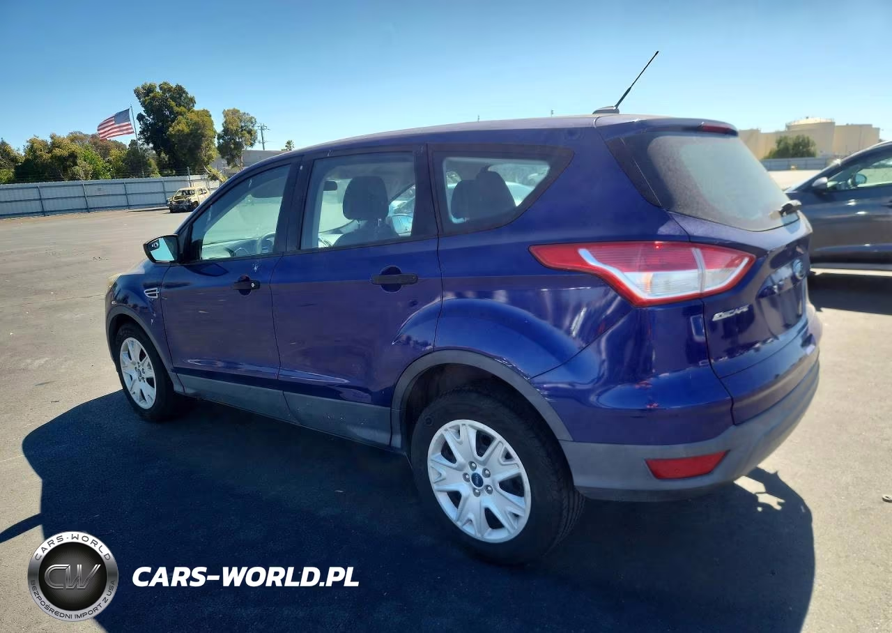 2014 Ford Escape S VIN:1FMCU0F74EUB64899 - 2