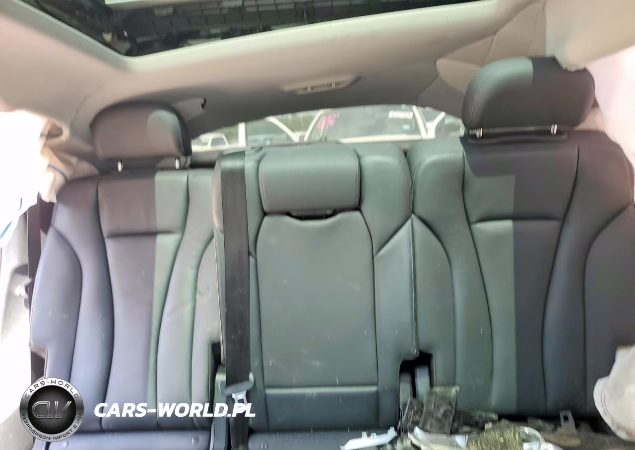 2023 Audi Q7 Premium Plus VIN:WA1LXBF7XPD010380 - 10