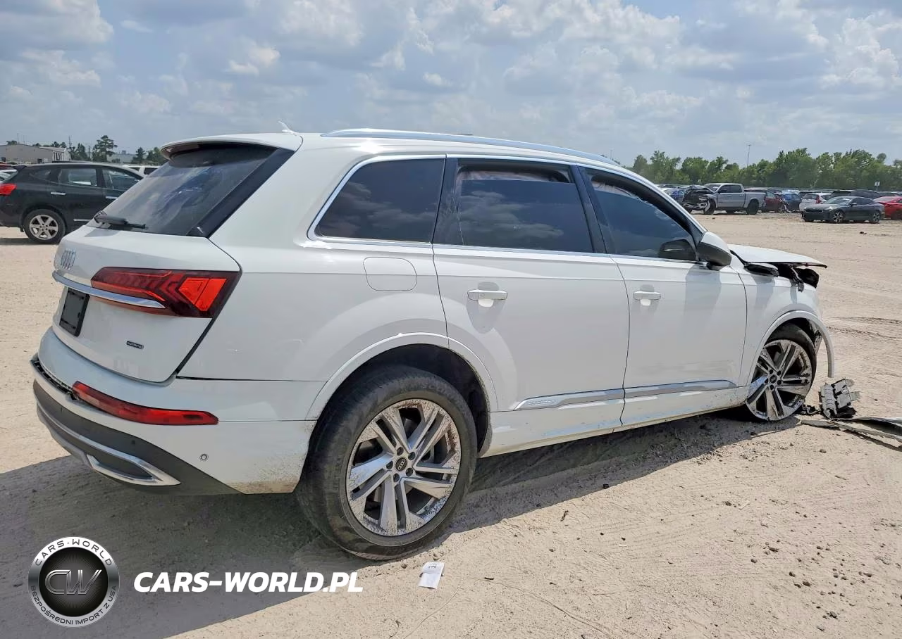 2023 Audi Q7 Premium Plus VIN:WA1LXBF7XPD010380 - 3