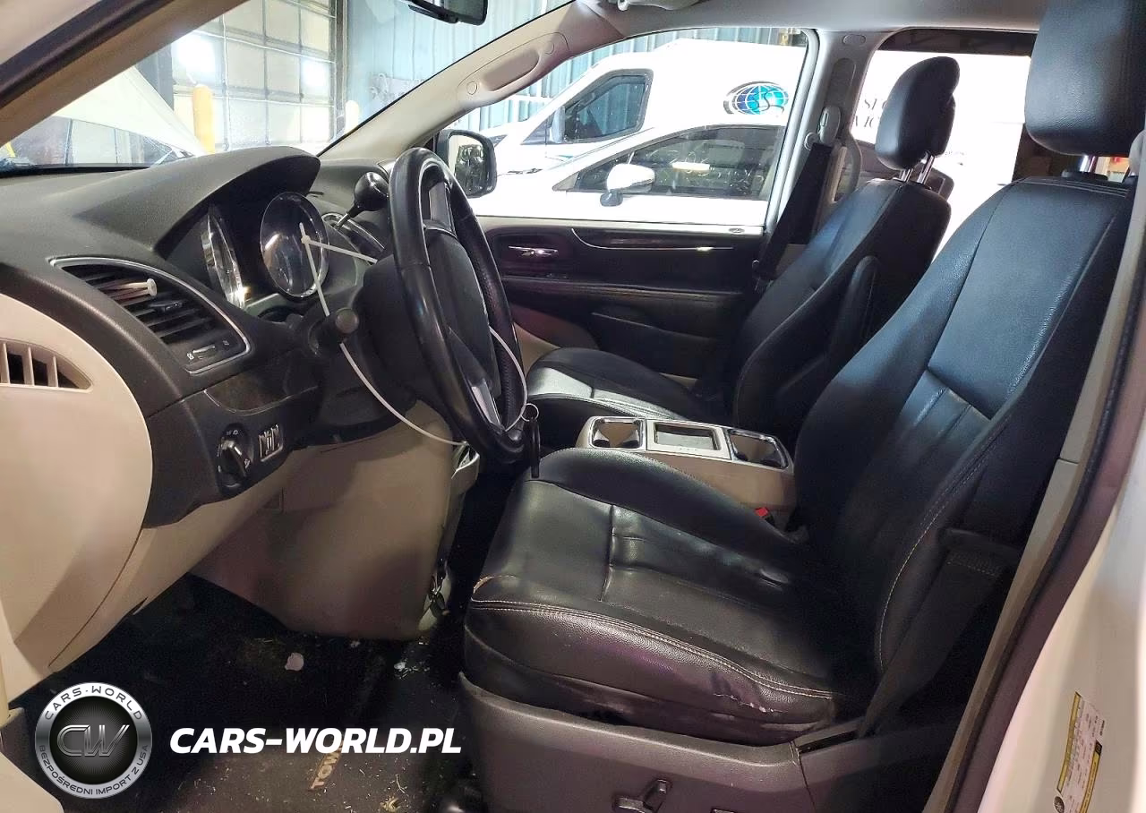 2013 Chrysler Town & Country Touring VIN:2C4RC1BG6DR776594 - 7