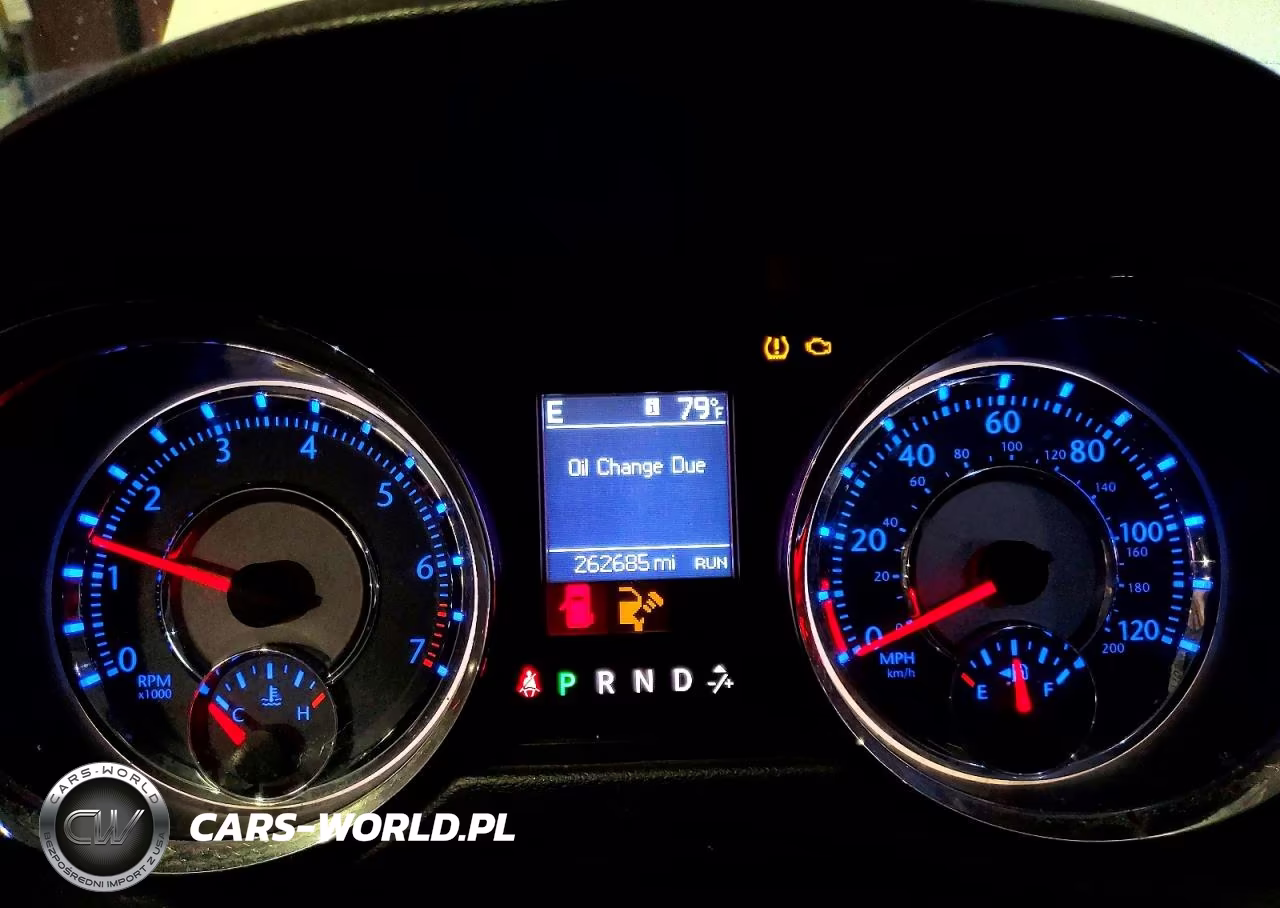 2013 Chrysler Town & Country Touring VIN:2C4RC1BG6DR776594 - 9