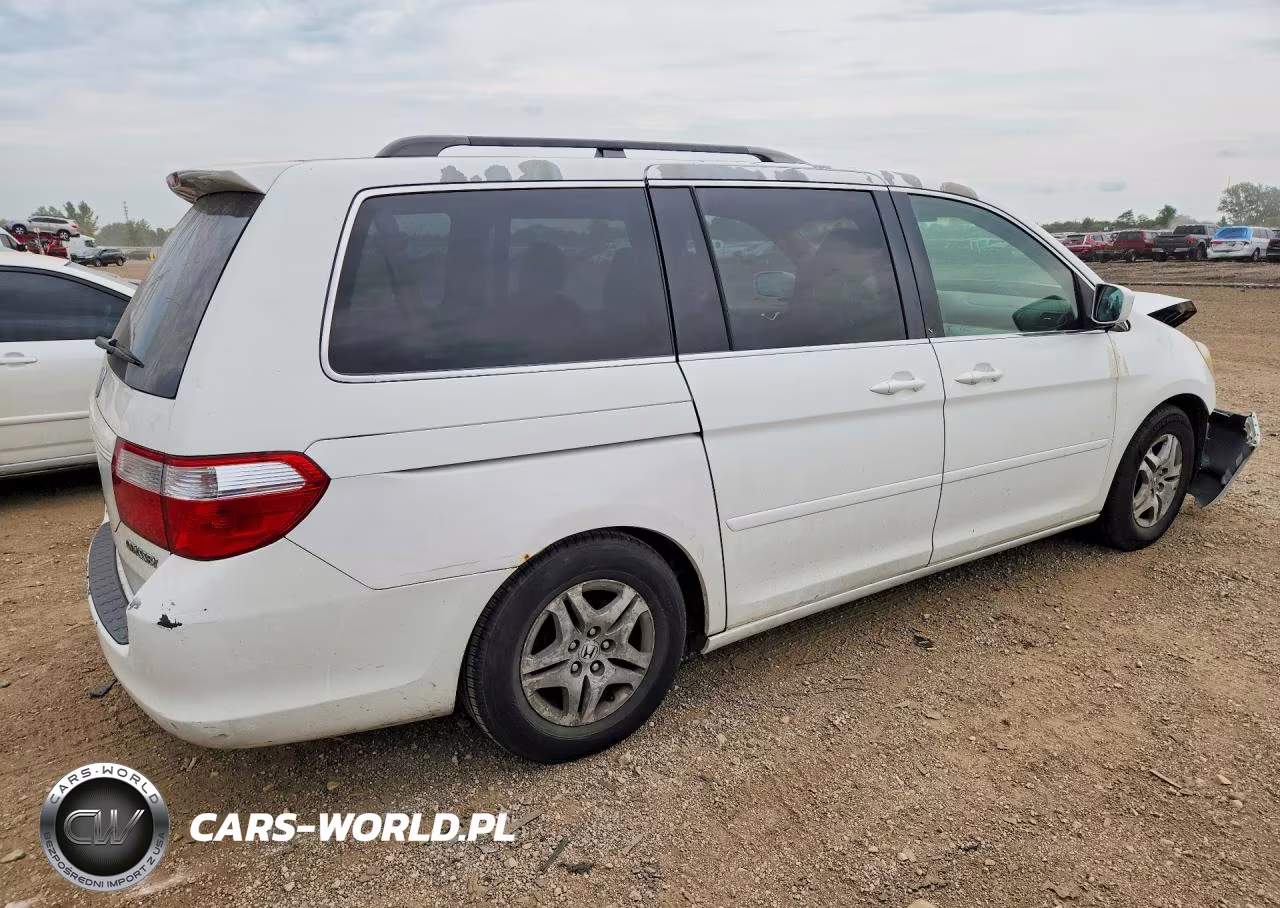 2005 Honda Odyssey Ex VIN:5FNRL38485B109600 - 3
