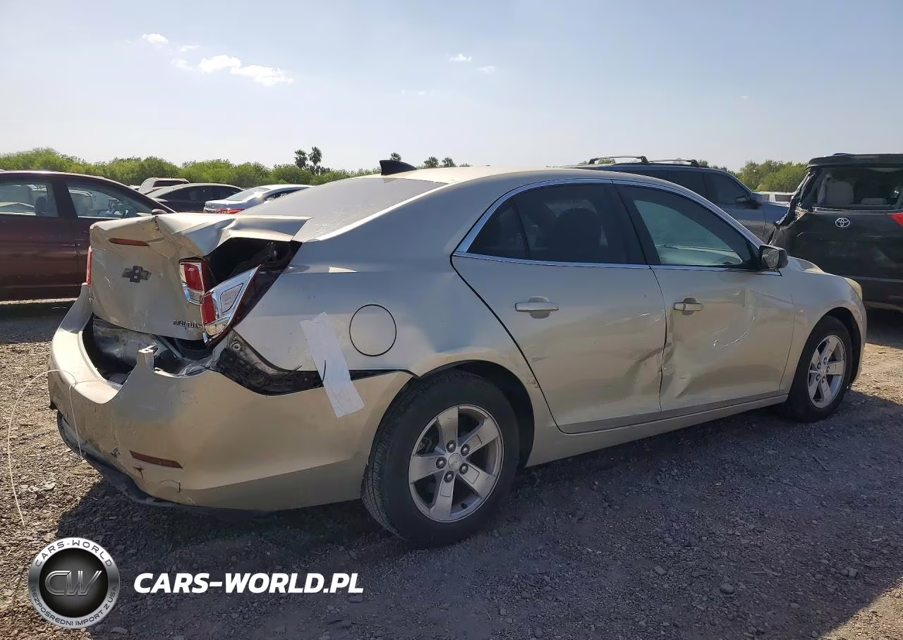 2015 Chevrolet Malibu Ls VIN:1G11A5SL4FF196268 - 3