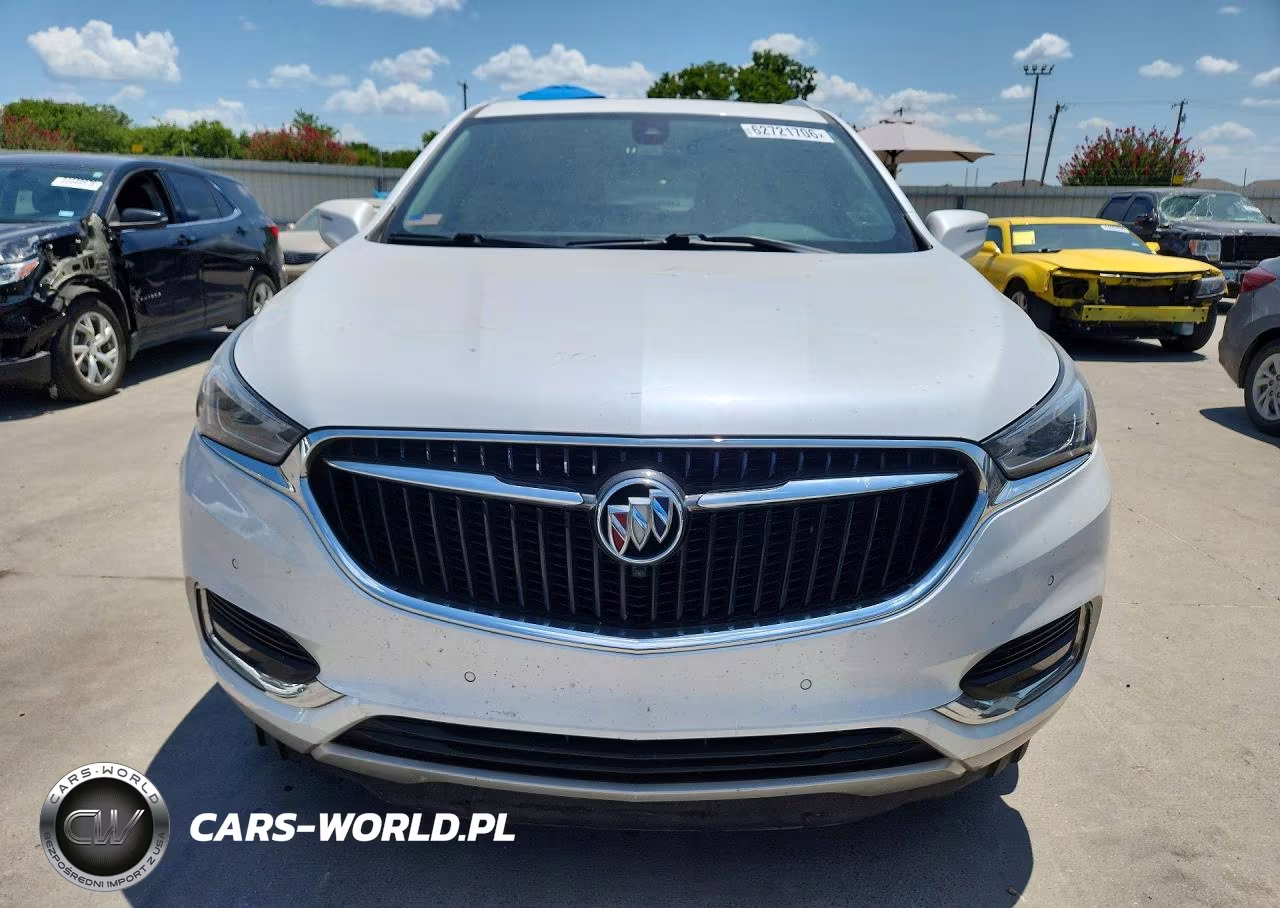 2018 Buick Enclave Premium VIN:5GAERCKW8JJ268662 - 5