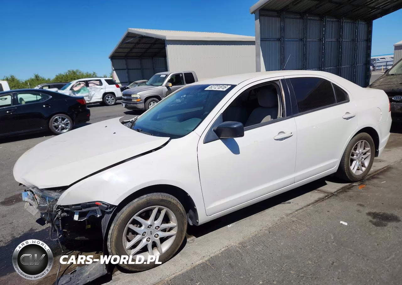 2010 Ford Fusion S