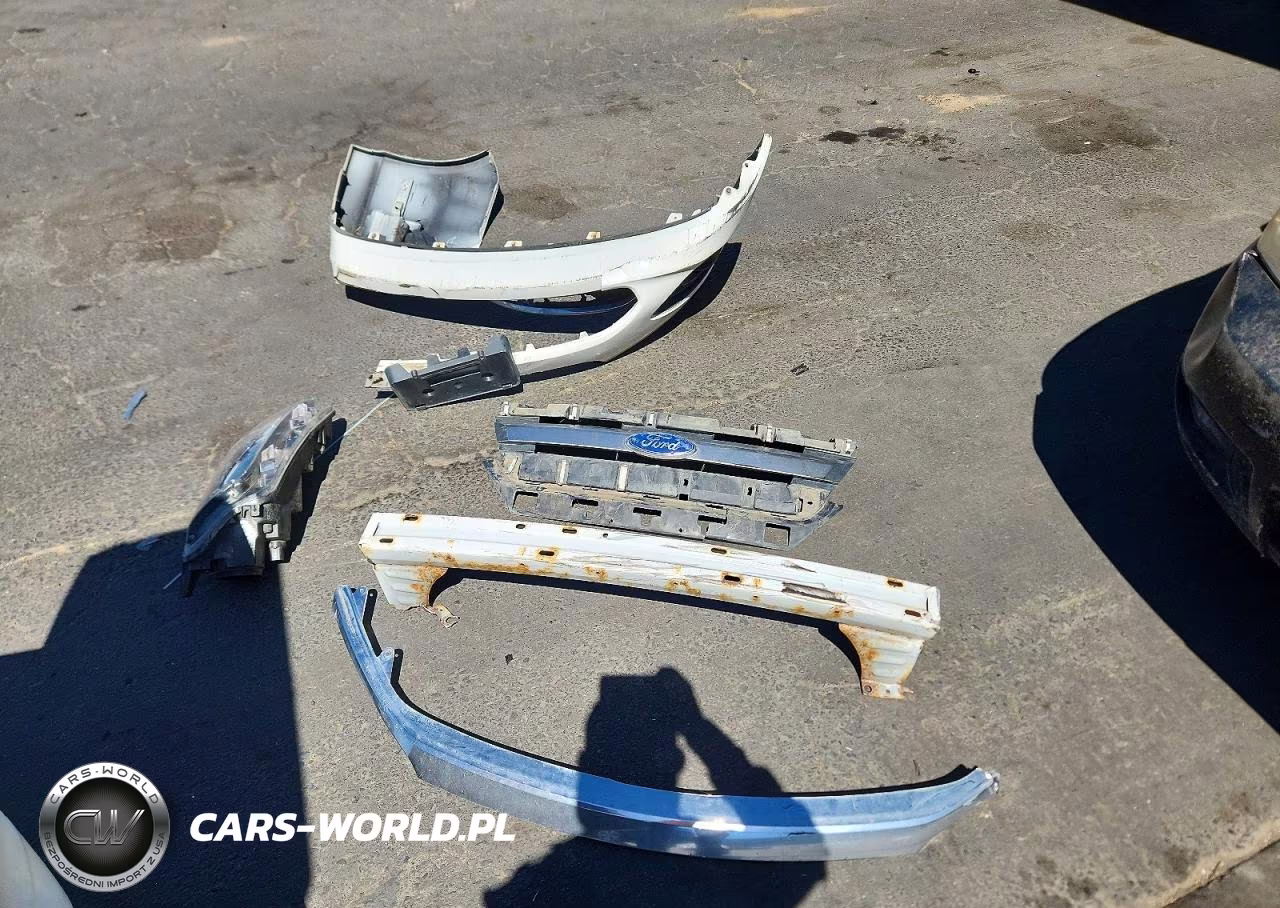 2010 Ford Fusion S VIN:3FAHP0GA9AR209032 - 12