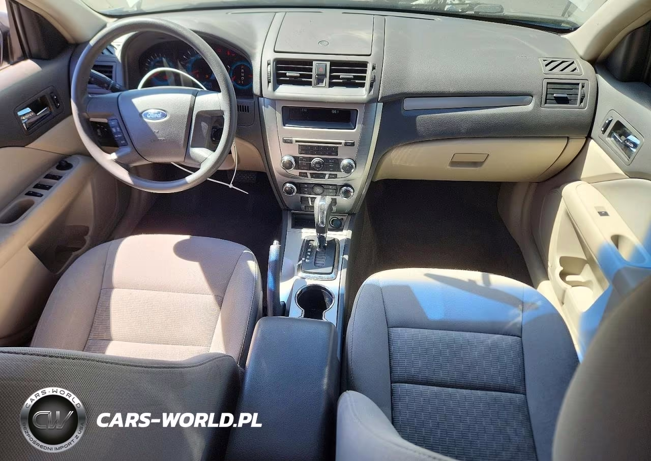 2010 Ford Fusion S VIN:3FAHP0GA9AR209032 - 8