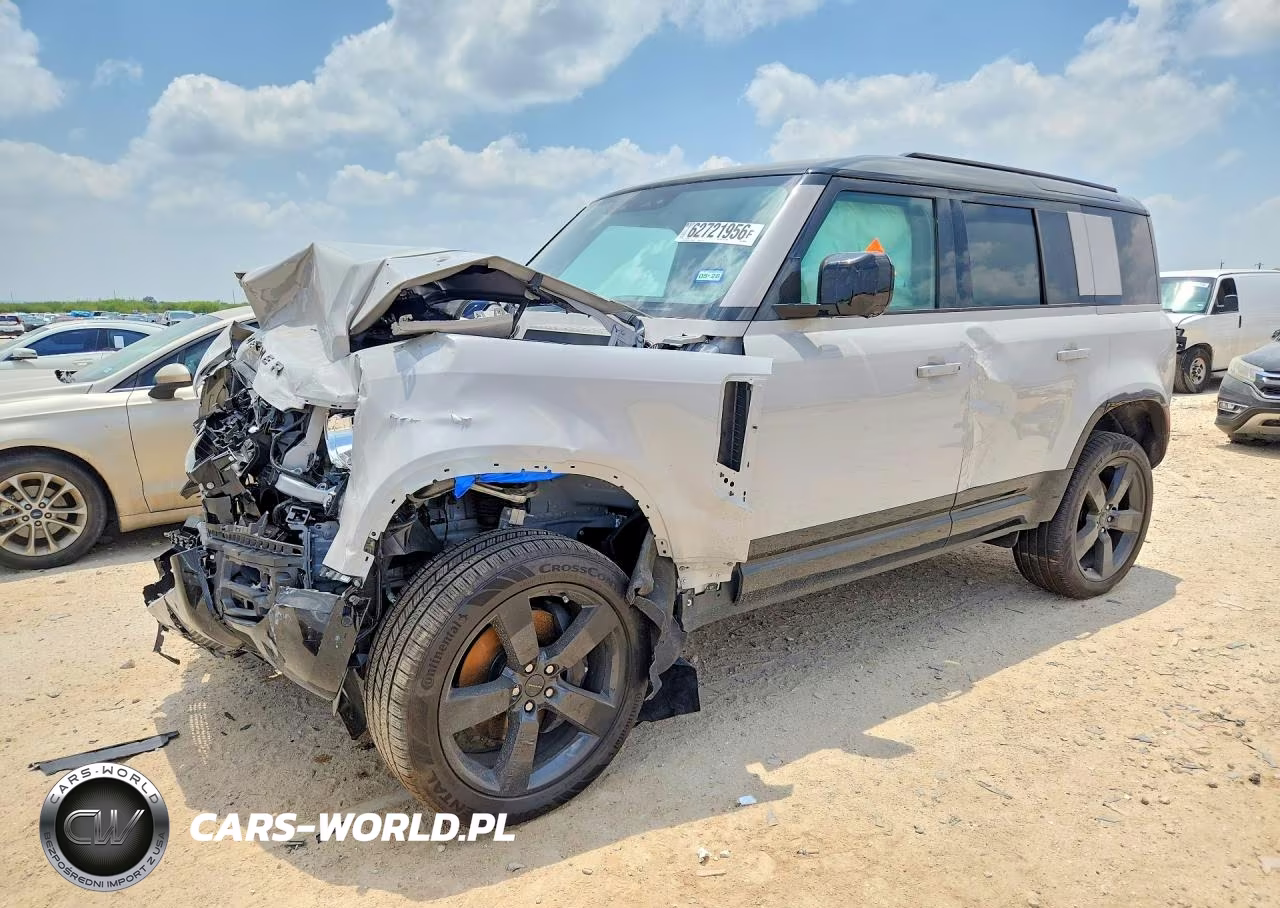 2026 Land Rover Defender 110 X-Dynamic Se