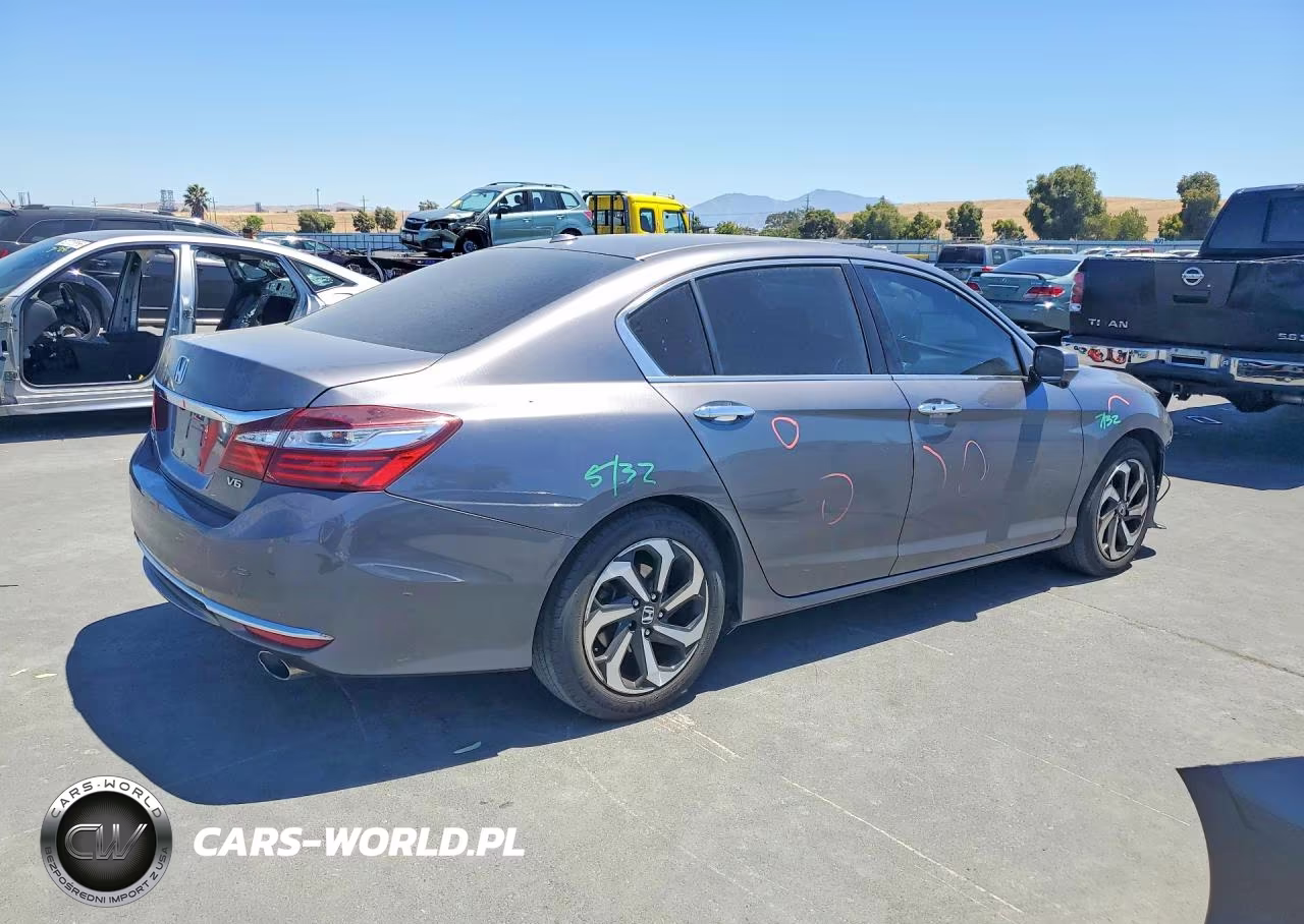2017 Honda Accord Exl VIN:1HGCR3F86HA012372 - 3