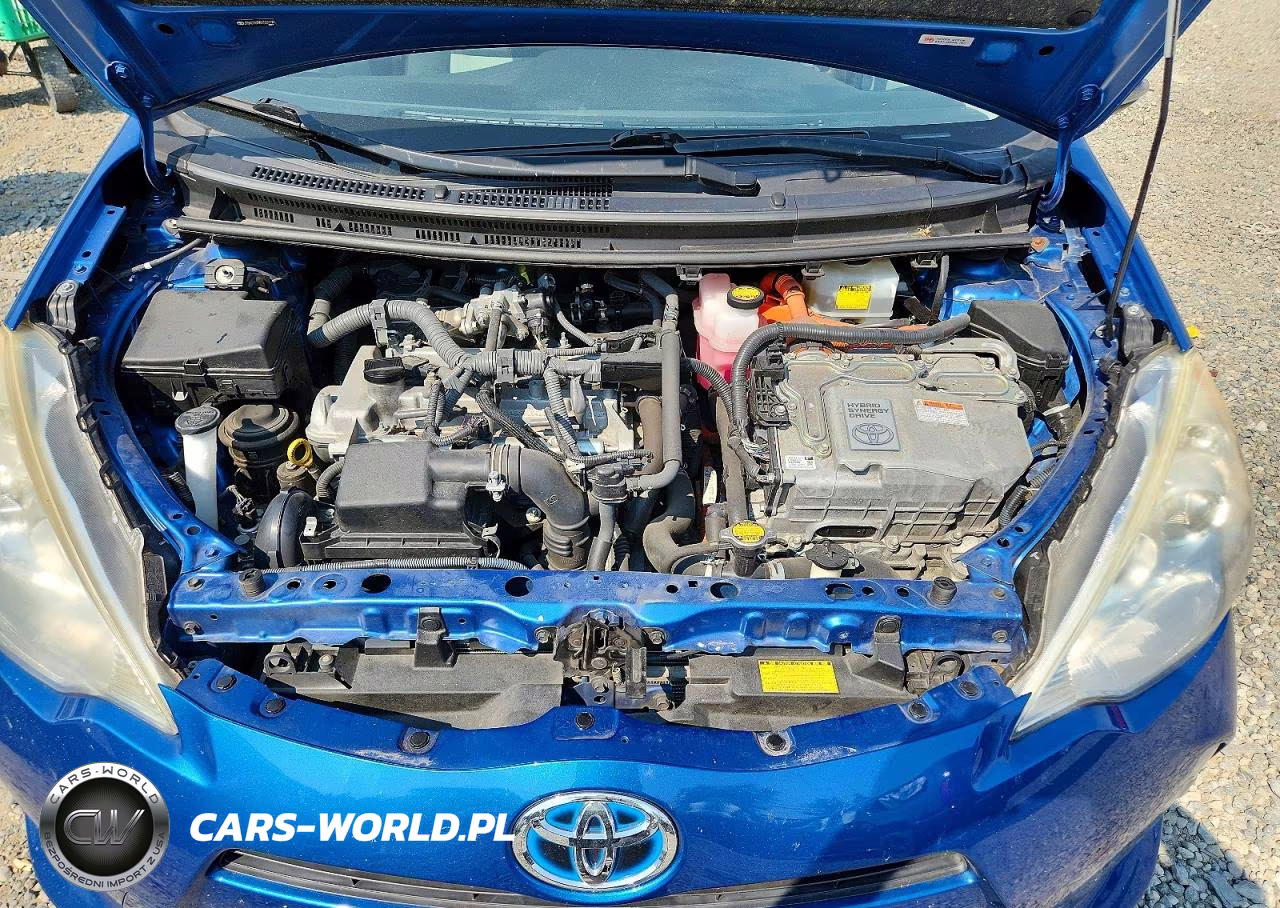 2013 Toyota Prius C Two VIN:JTDKDTB39D1531199 - 12