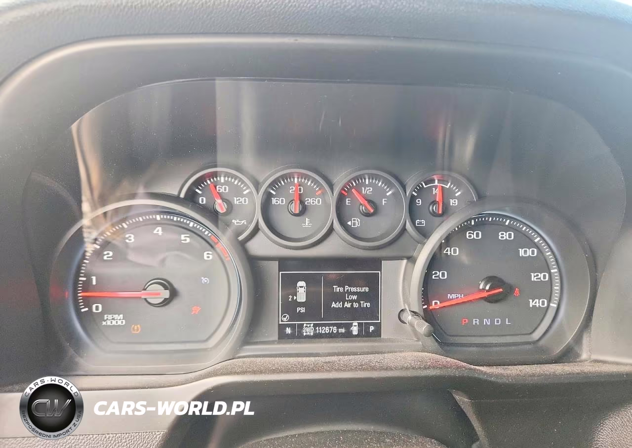 2020 Chevrolet Silverado K1500 Custom VIN:3GCUYBEF7LG356934 - 9