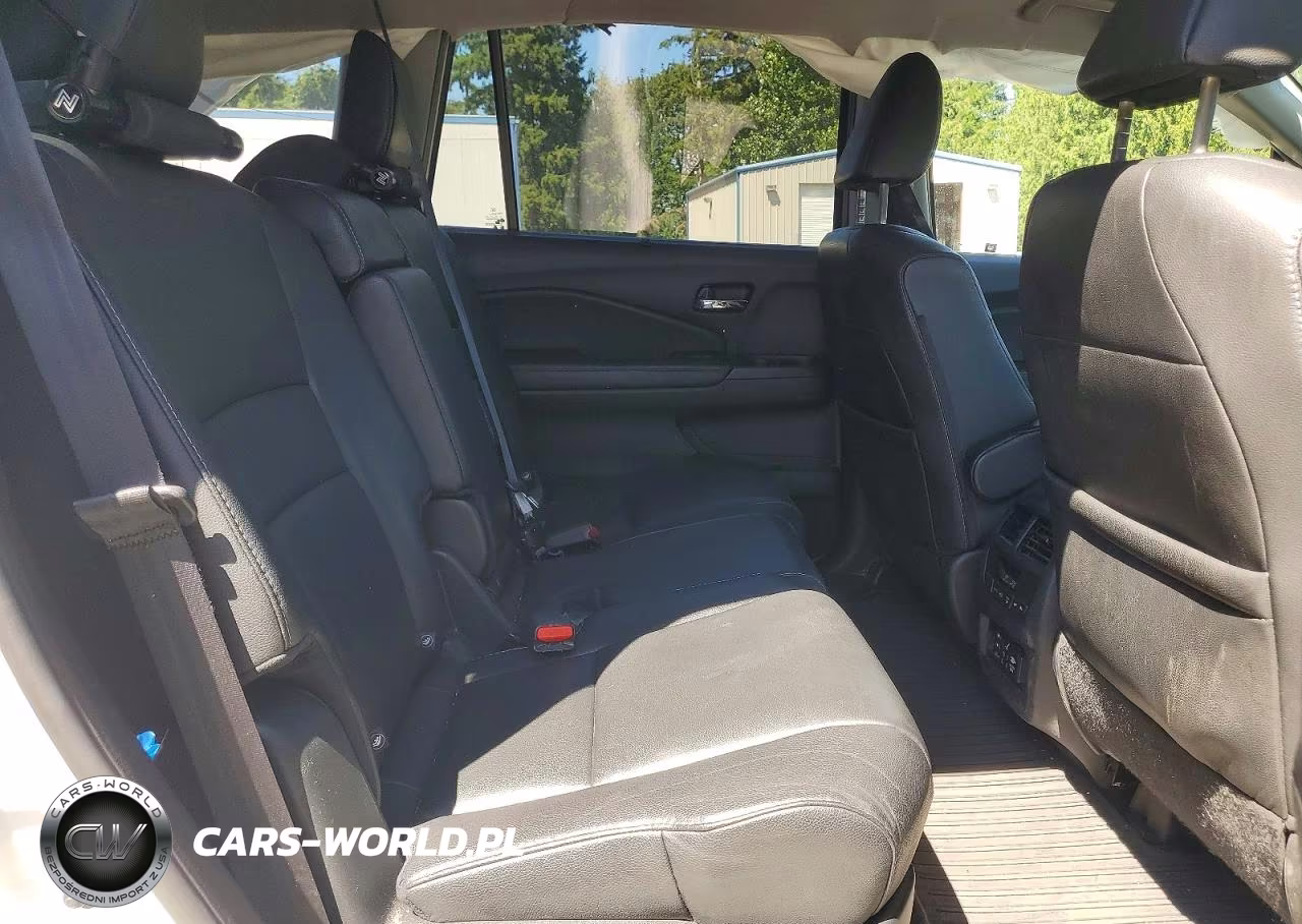 2017 Honda Pilot Touring VIN:5FNYF6H94HB003049 - 11