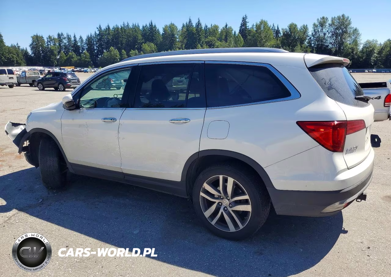 2017 Honda Pilot Touring VIN:5FNYF6H94HB003049 - 2