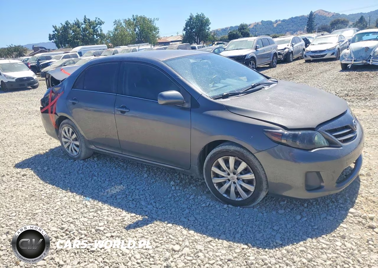 2013 Toyota Corolla Le VIN:5YFBU4EE1DP089839 - 4