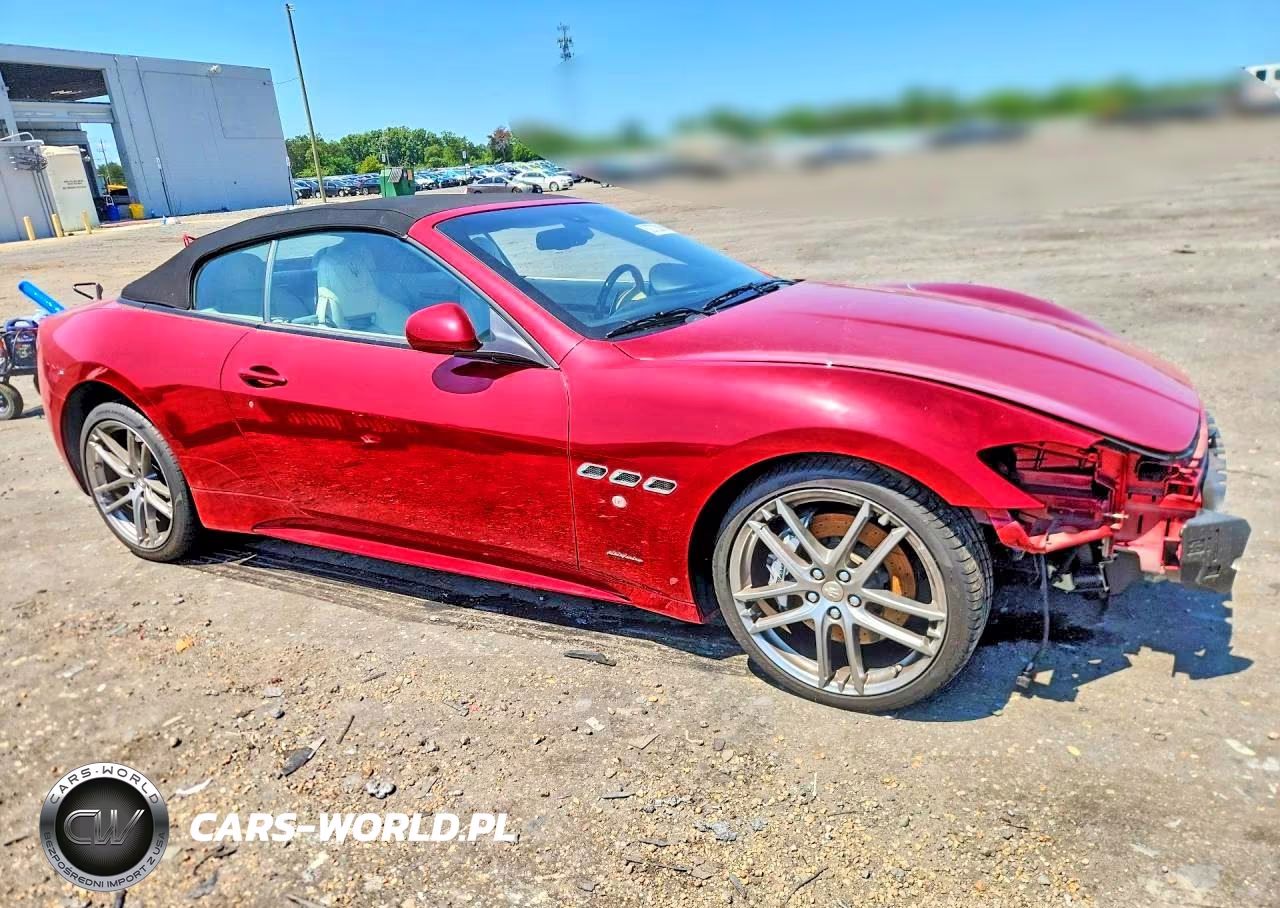 2017 Maserati Granturismo S VIN:ZAM45VMA2H0186215 - 4