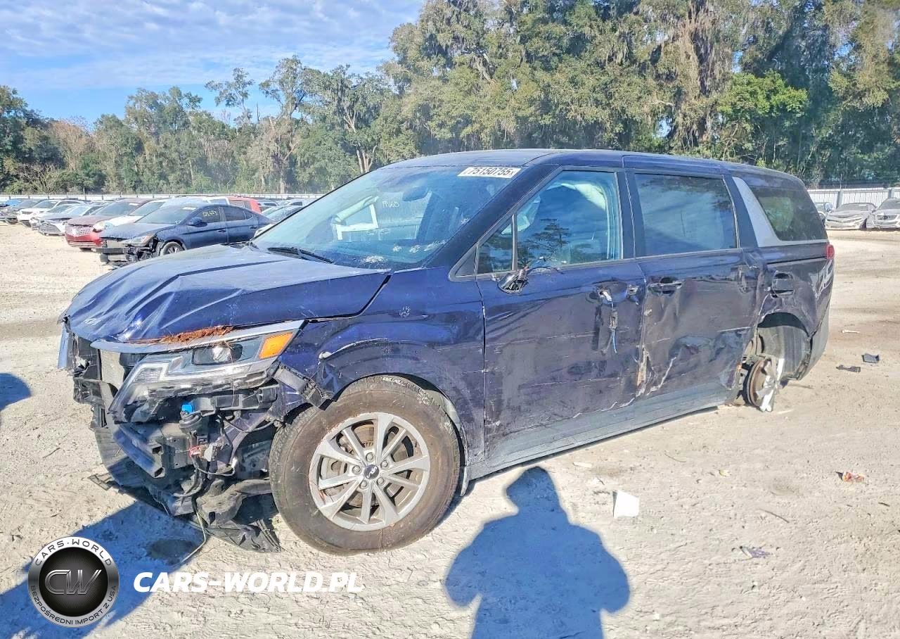 2022 Kia Carnival Lx