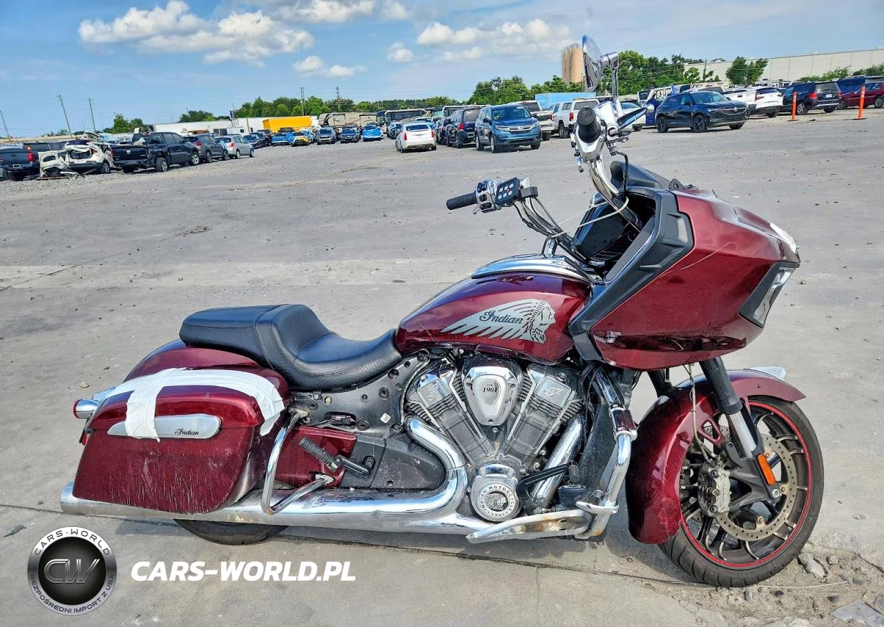 2023 Indian Motorcycle Co. Challenger Limited