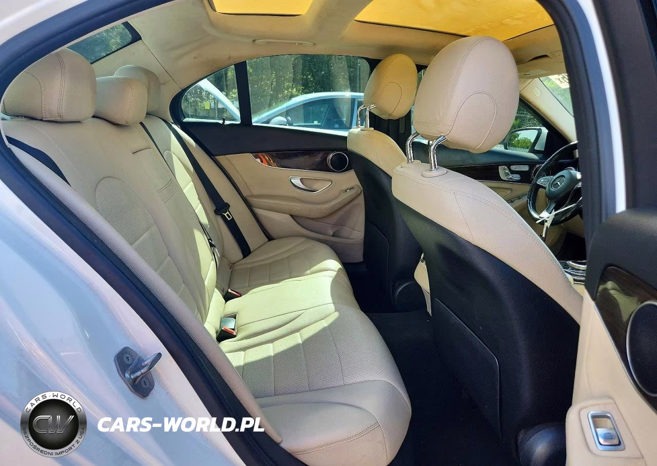 2017 Mercedes-Benz C 300 4Matic VIN:WDDWF4KB2HR285473 - 10