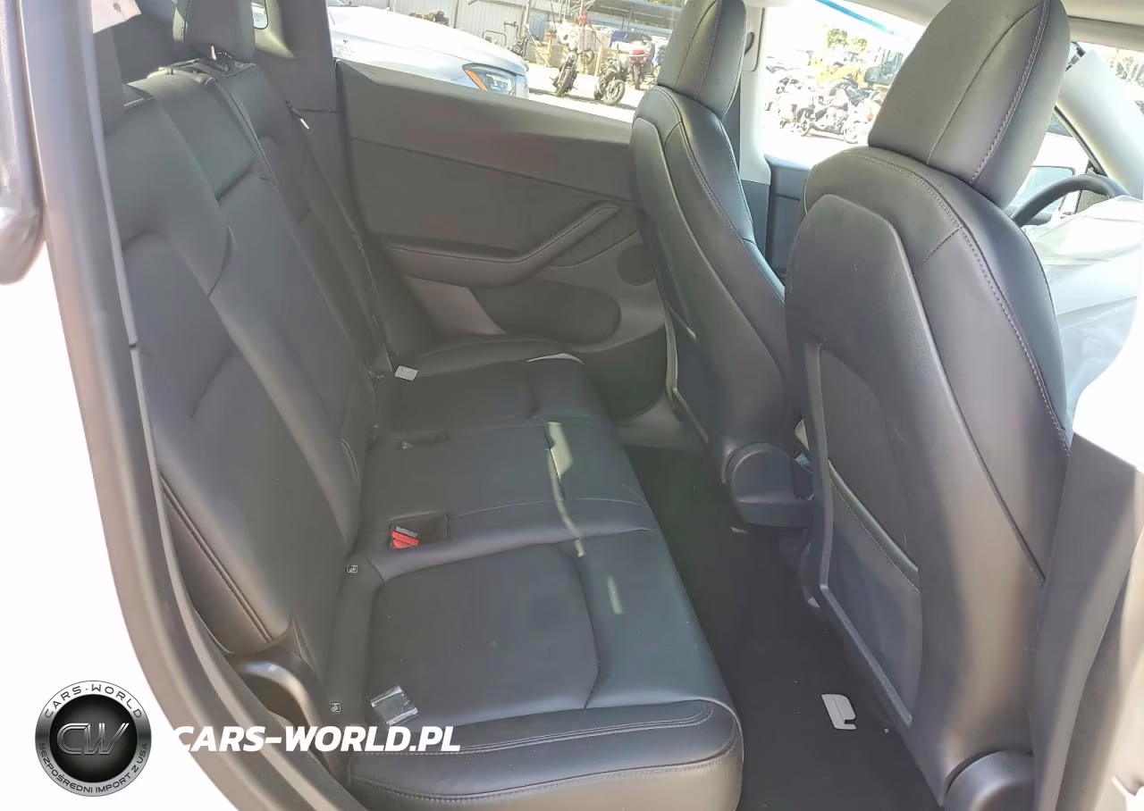 2021 Tesla Model Y VIN:5YJYGDEEXMF069523 - 10