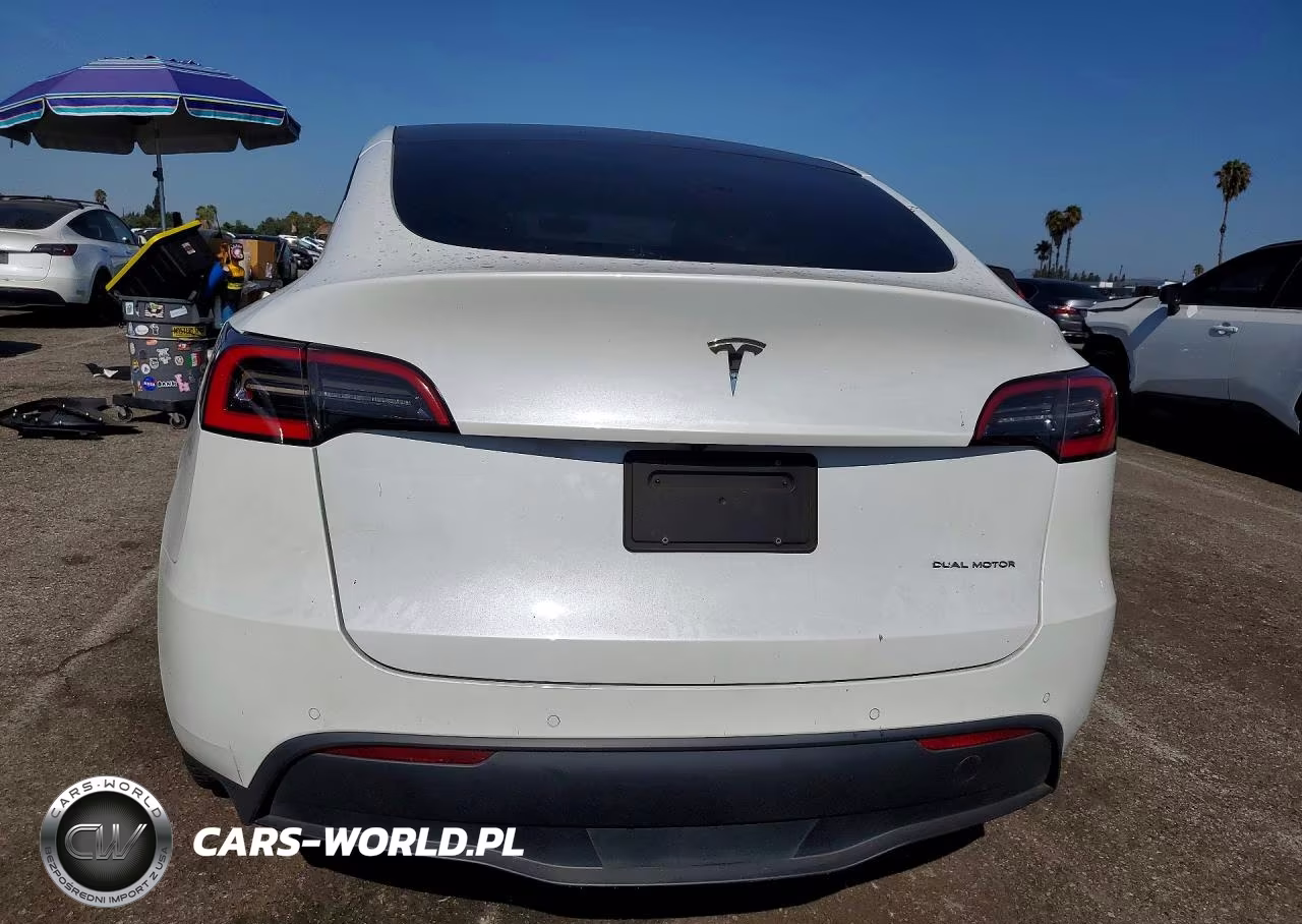 2021 Tesla Model Y VIN:5YJYGDEEXMF069523 - 6